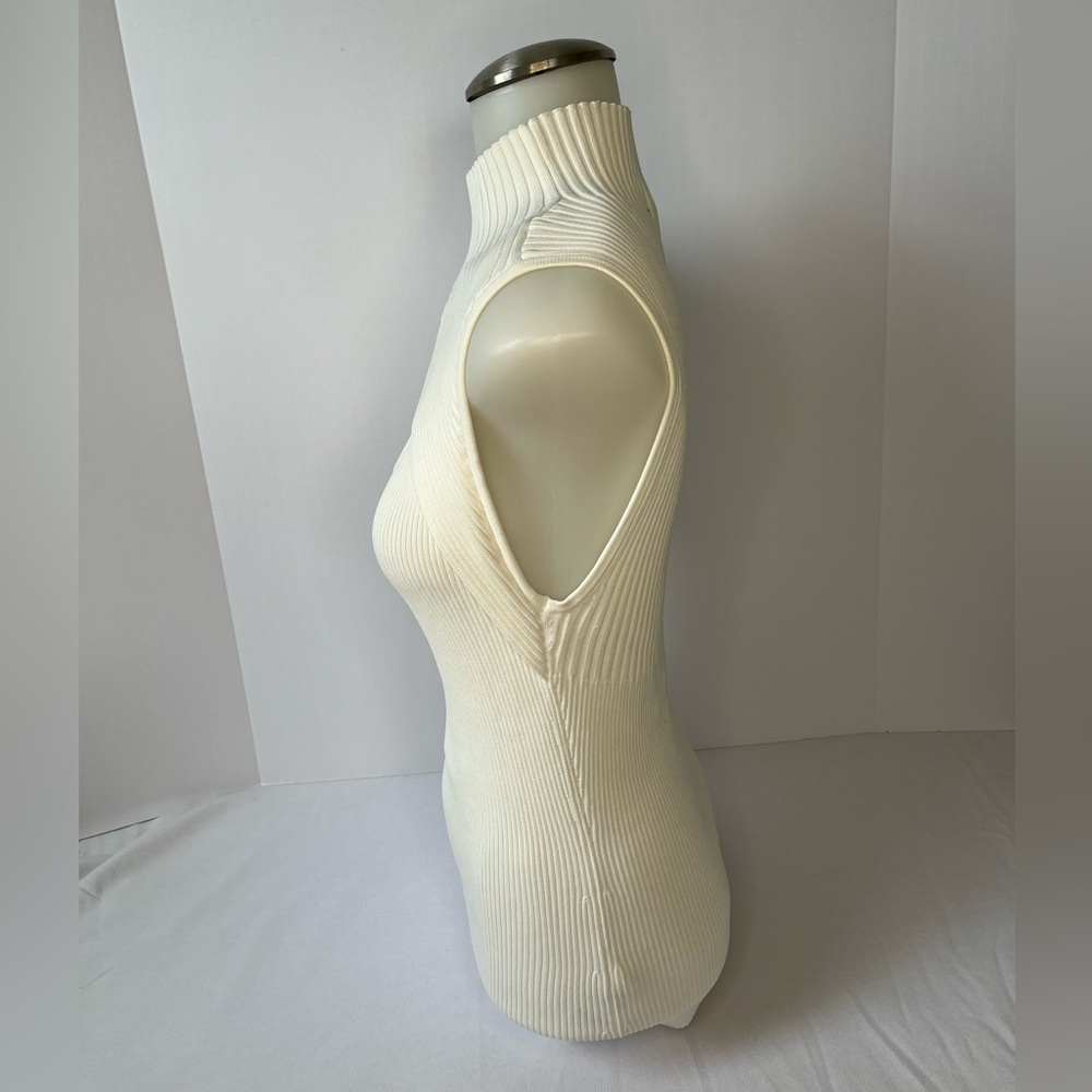 White House Black Market Ivory Ribbed Tank Top - Picture 2 of 4